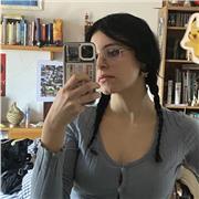 Laurenda in fisica offre ripetizioni di matematica e fisica per le superiori e aiuto compiti